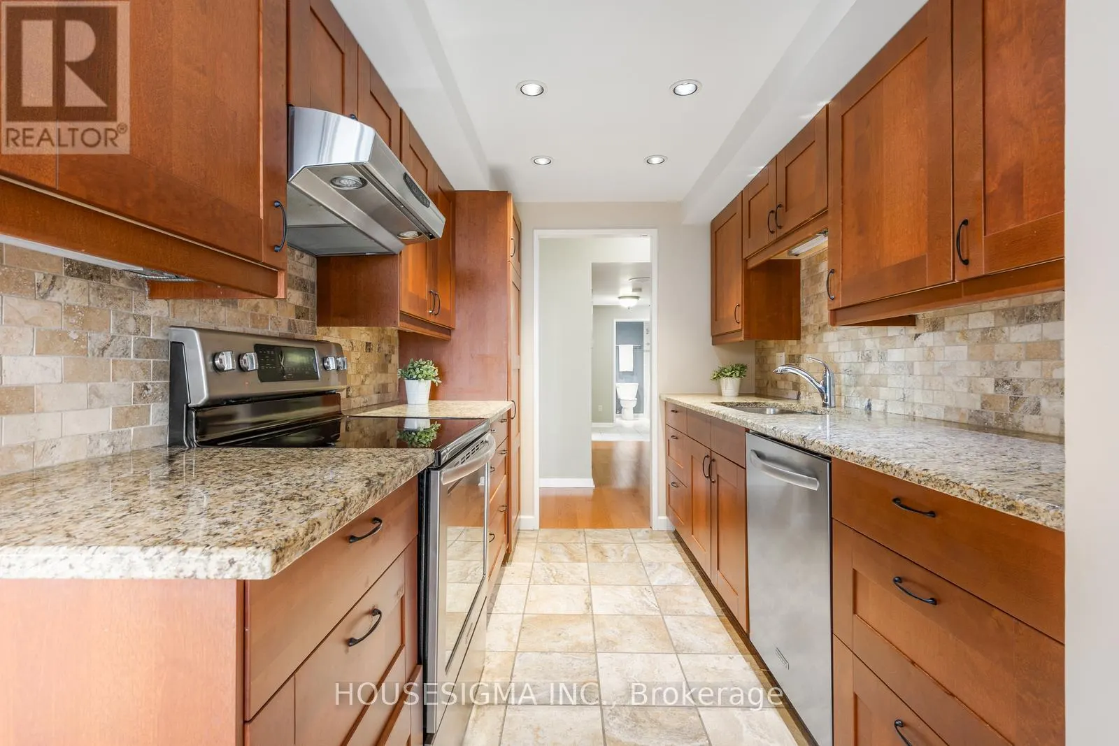 2010 - 1300 BLOOR STREET