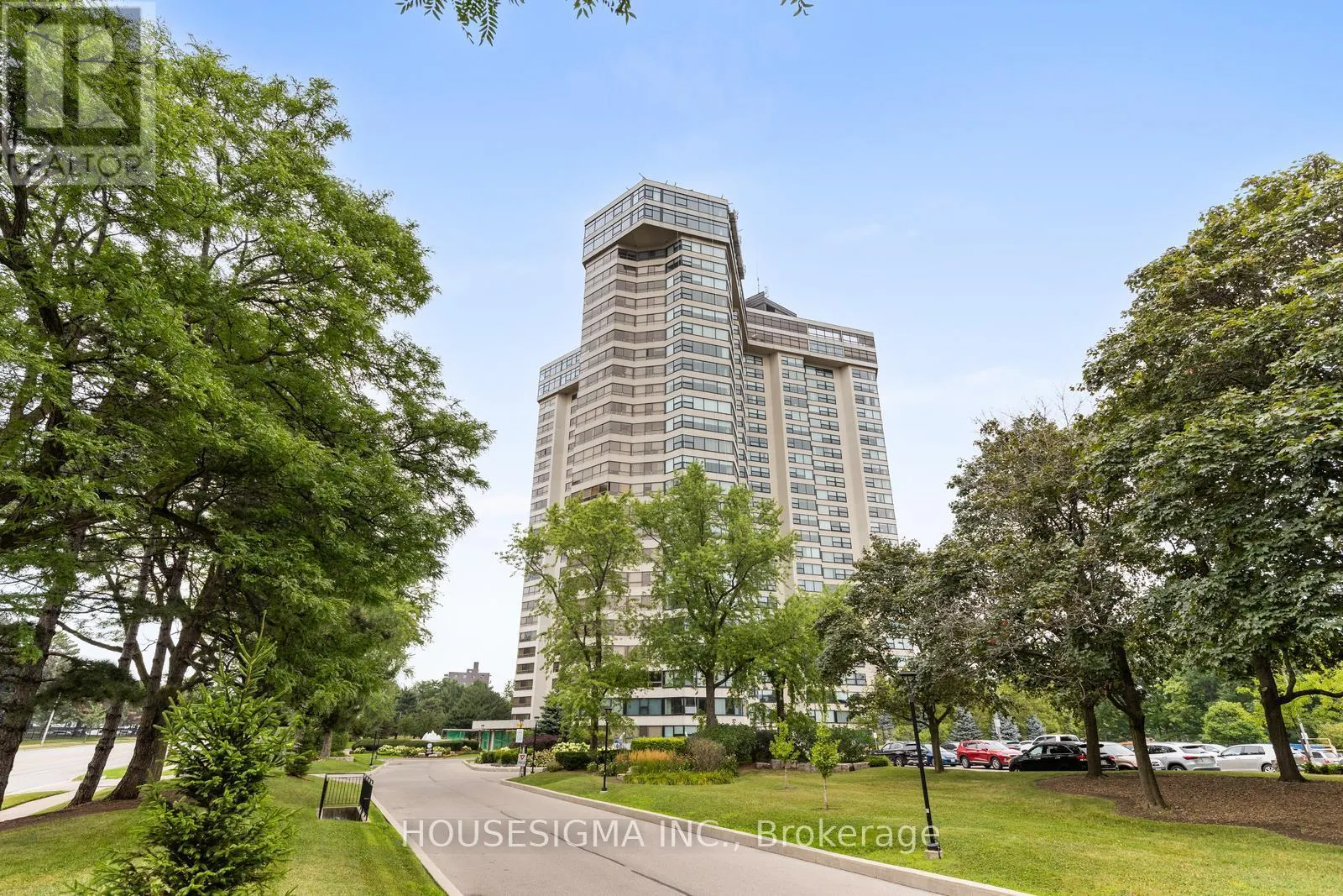 2010 - 1300 BLOOR STREET