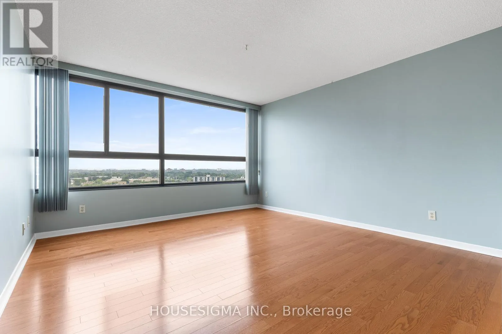 2010 - 1300 BLOOR STREET