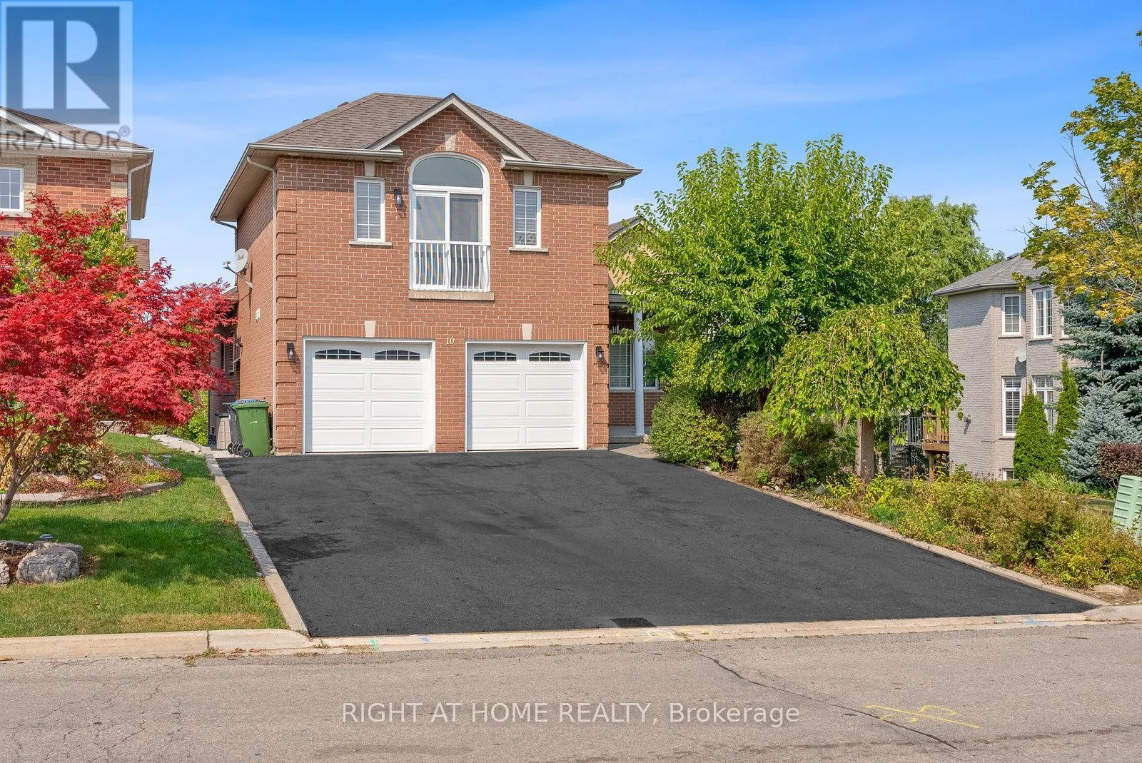 10 RIVERWOOD TERRACE