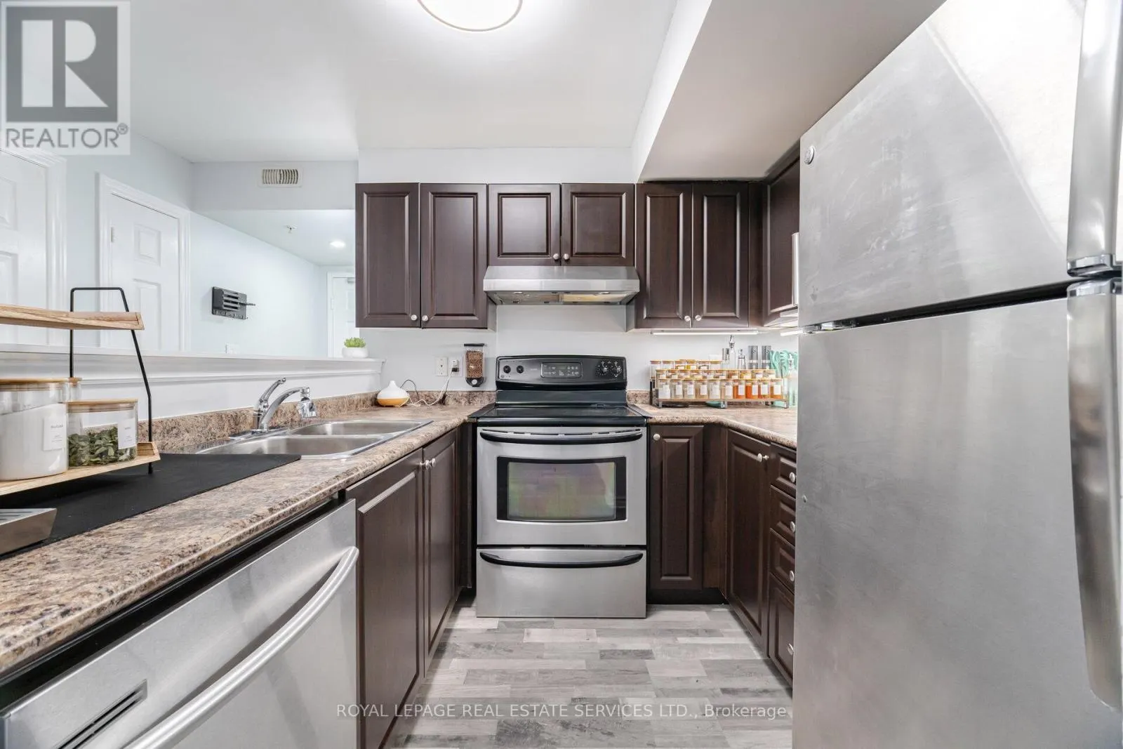 110 - 1471 MAPLE AVENUE
