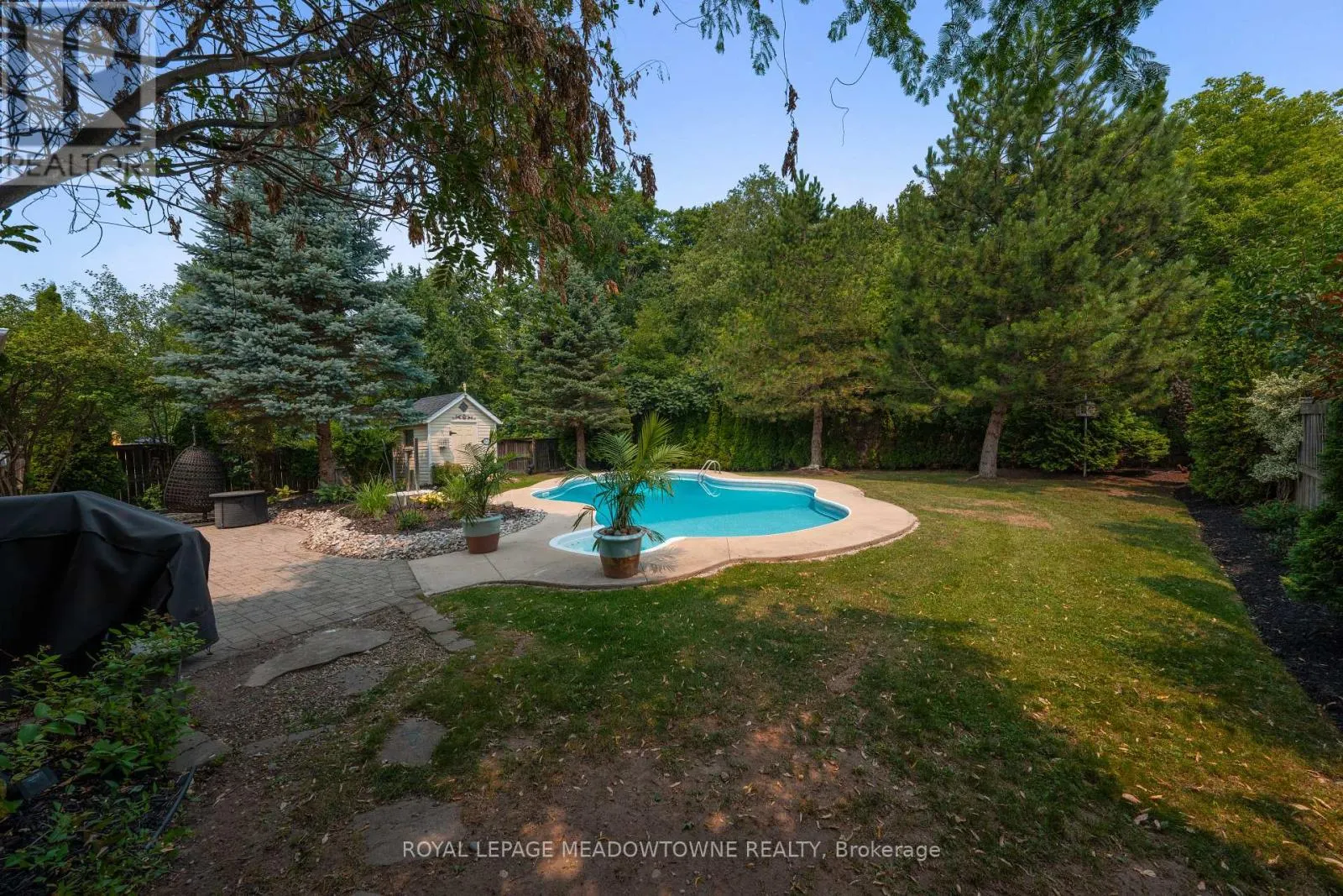 65 BROWNS CRESCENT