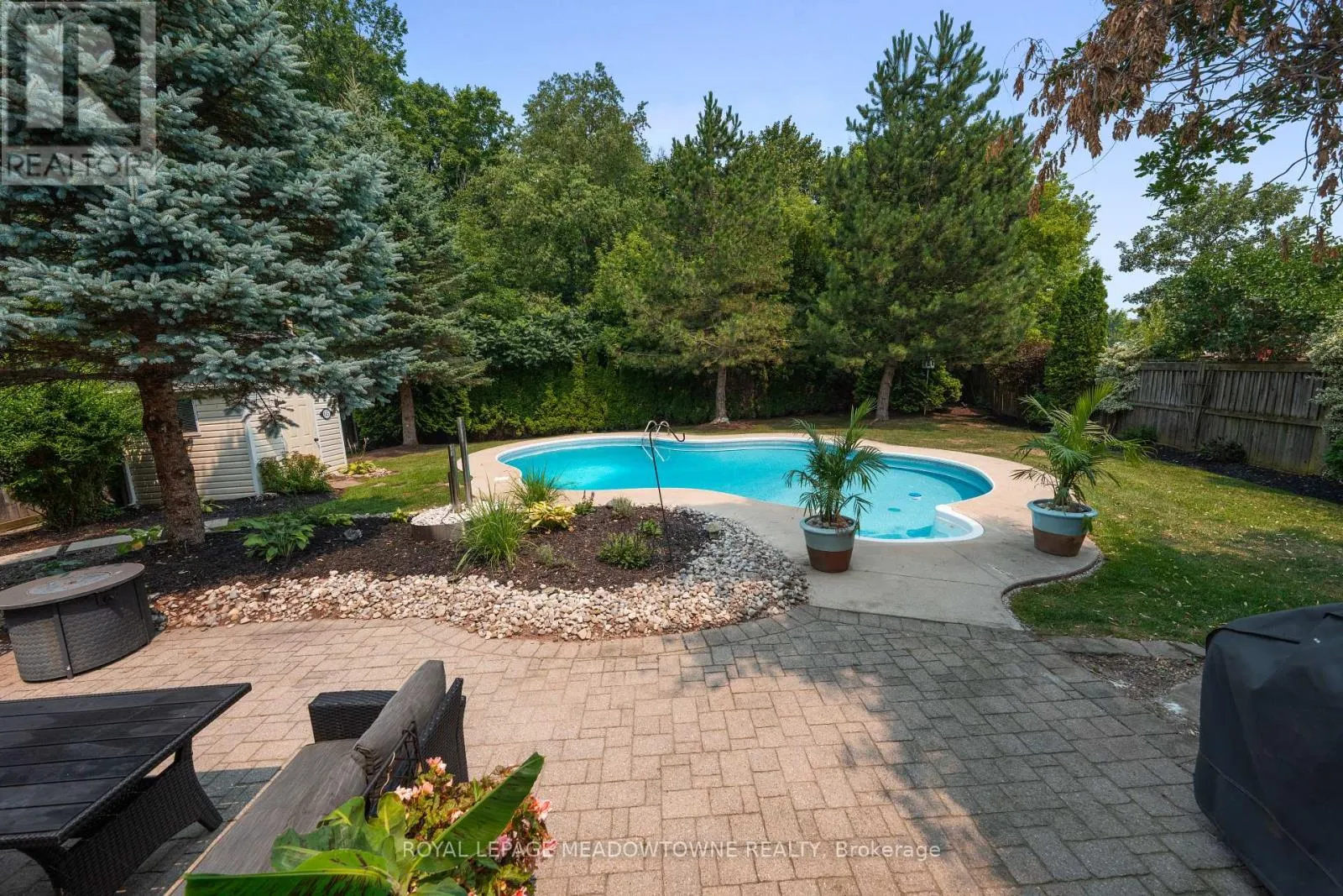 65 BROWNS CRESCENT