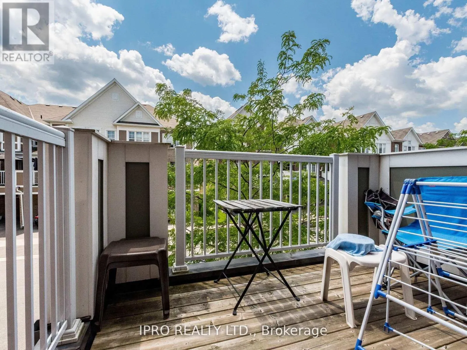 581 ALLPORT GATE