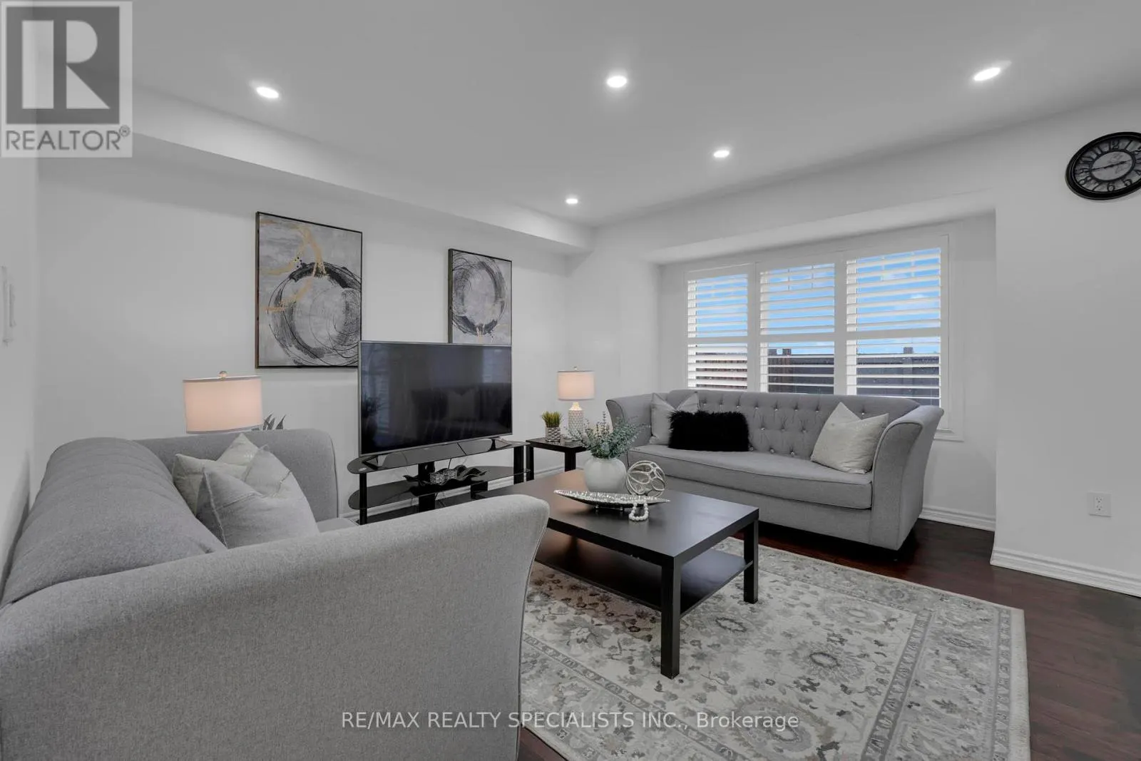 36 - 1000 ASLETON BOULEVARD