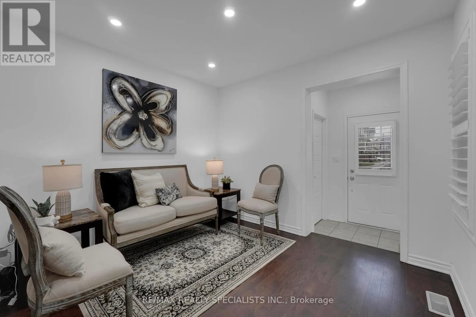 36 - 1000 ASLETON BOULEVARD