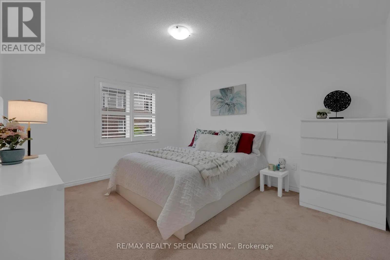 36 - 1000 ASLETON BOULEVARD