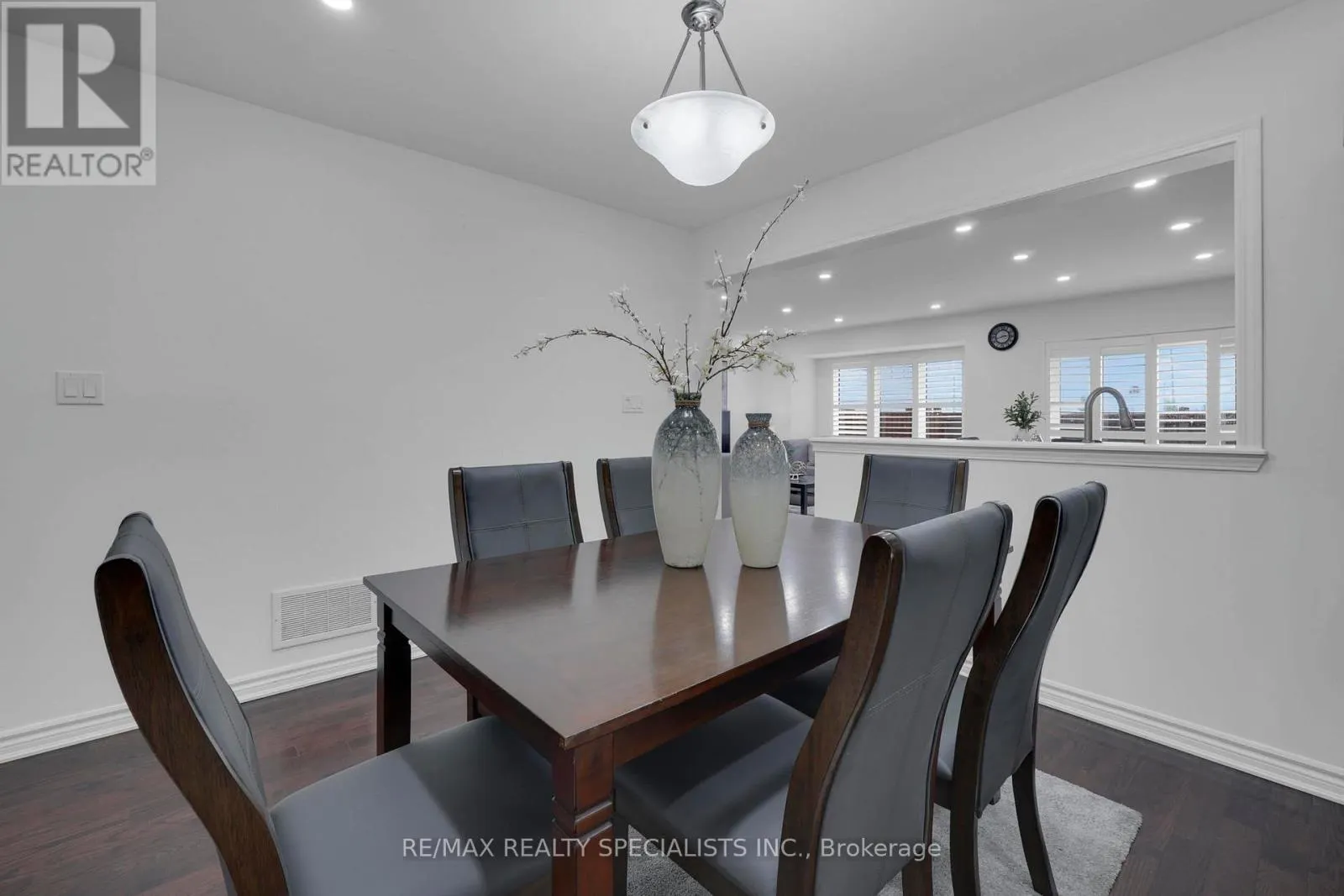 36 - 1000 ASLETON BOULEVARD