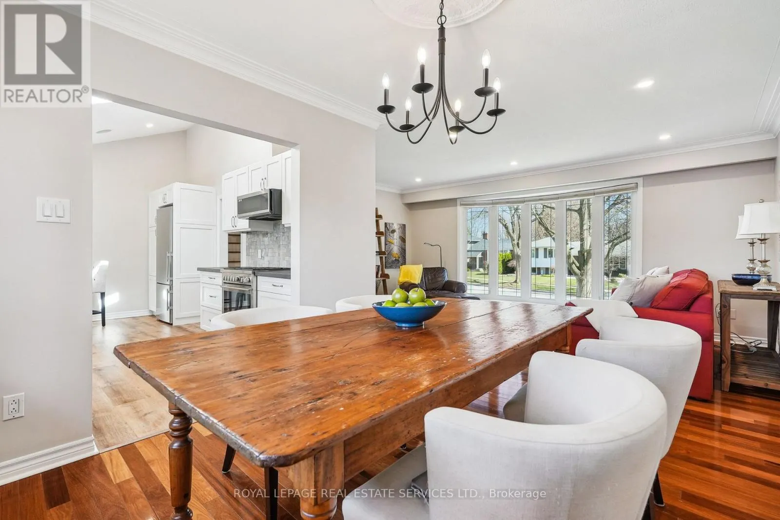 602 ROSEDALE CRESCENT