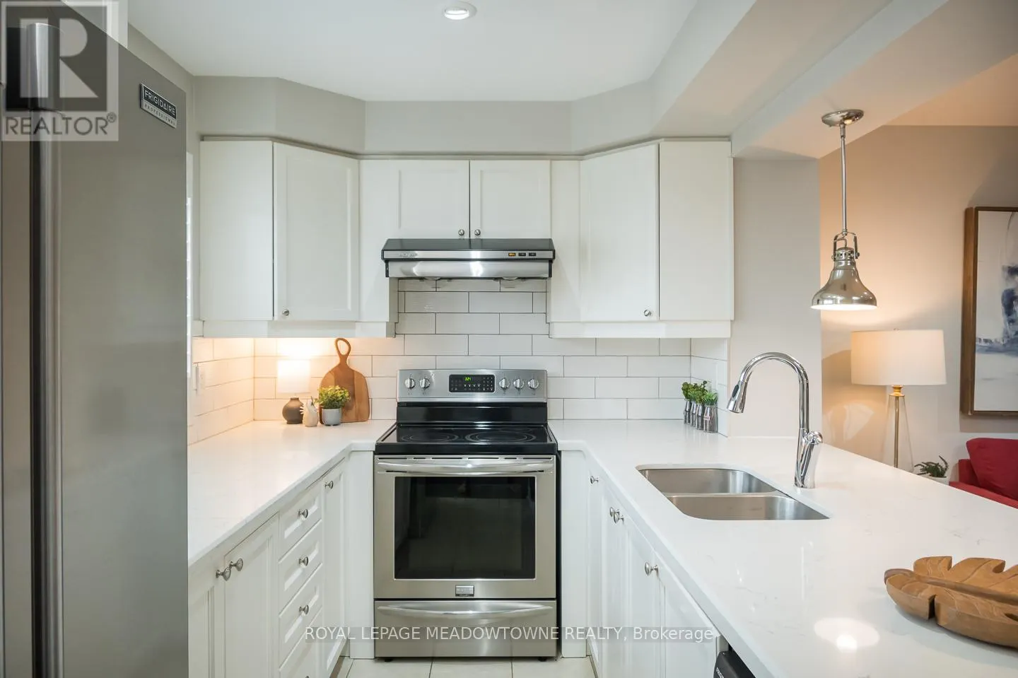 298 REIS PLACE