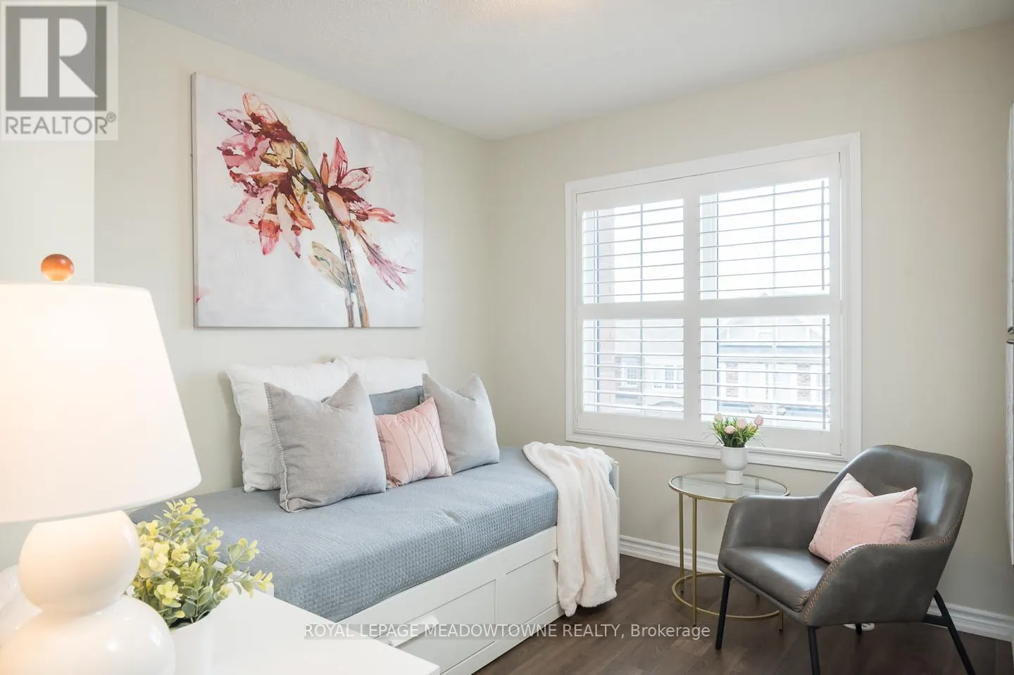 298 REIS PLACE
