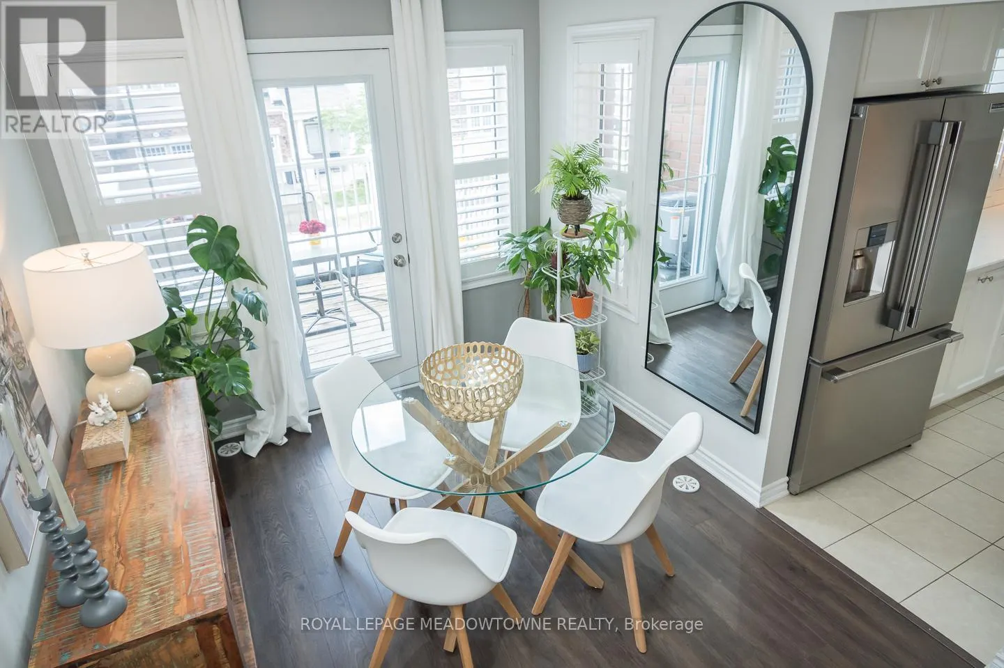 298 REIS PLACE