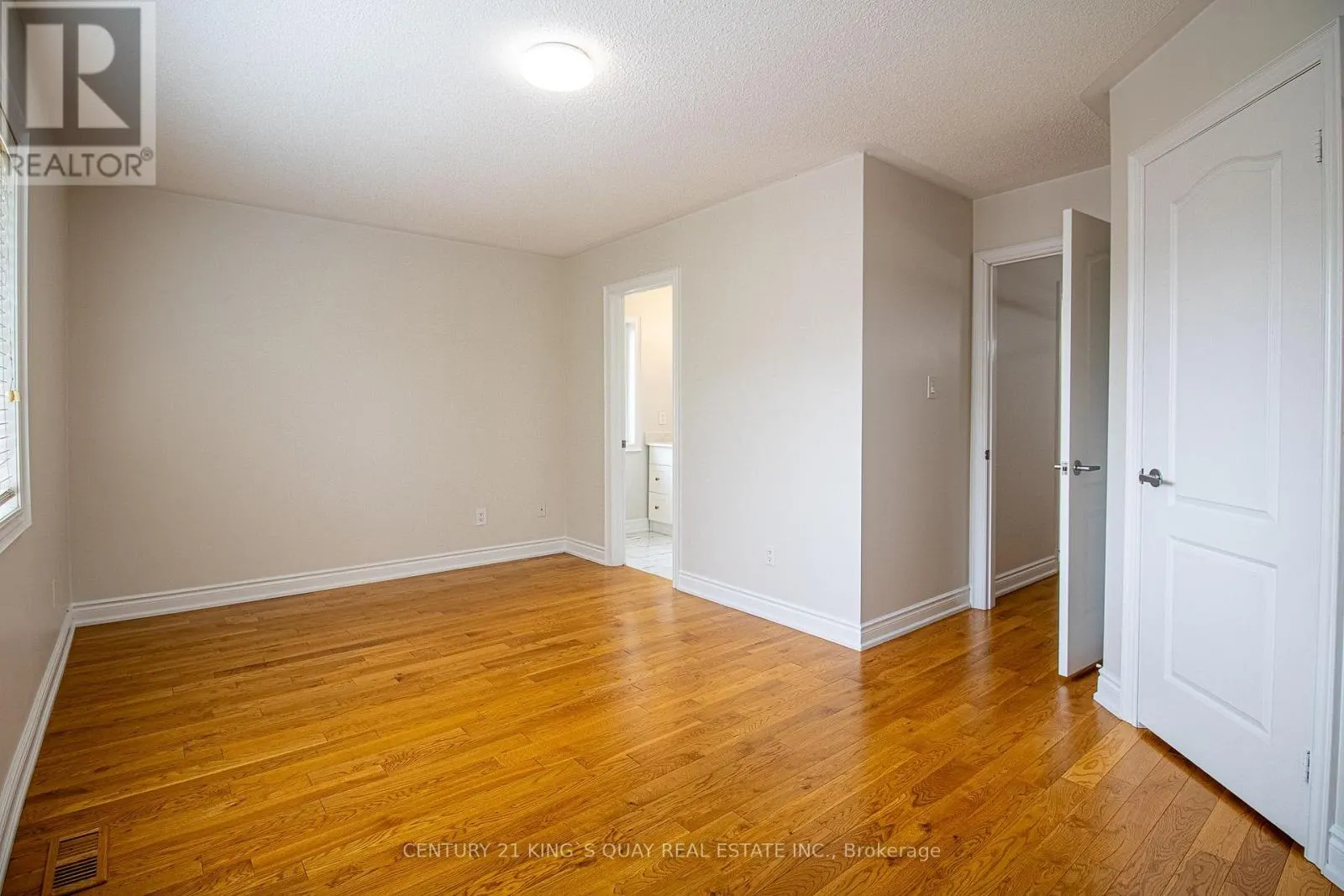 1100 HOUSTON DRIVE