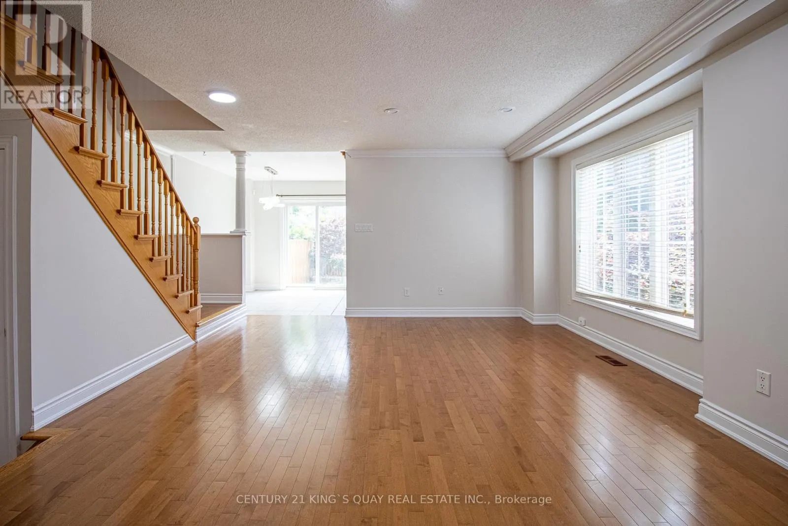 1100 HOUSTON DRIVE