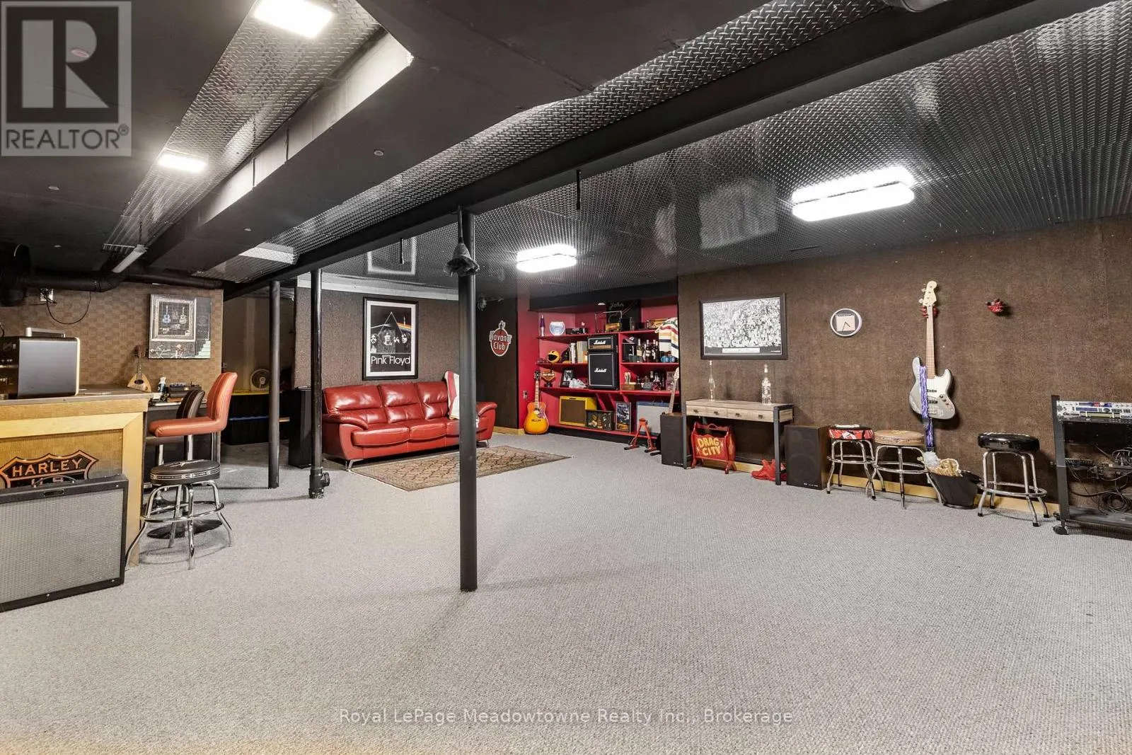 1235 FIELD DRIVE