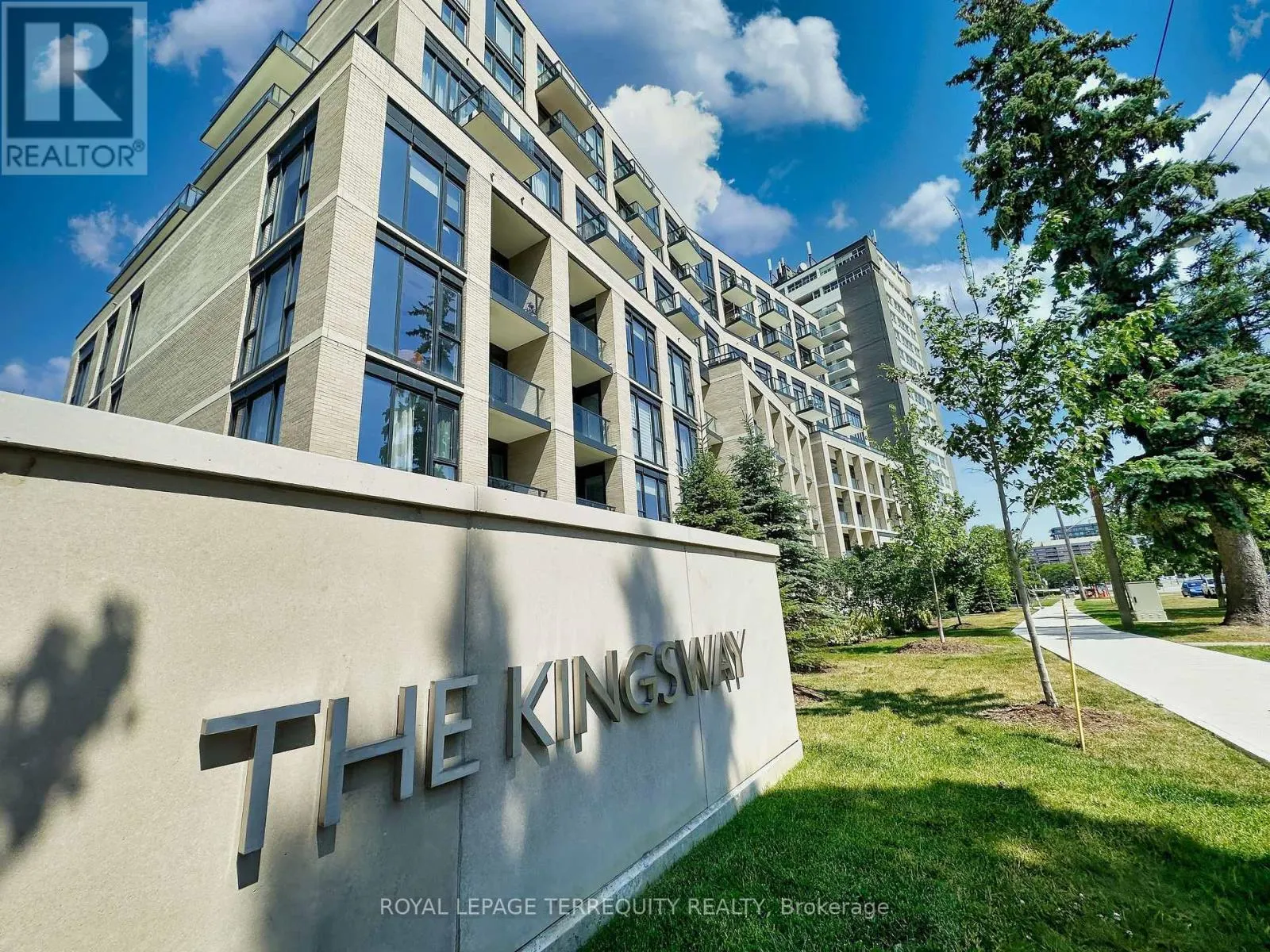 615 - 293 THE KINGSWAY