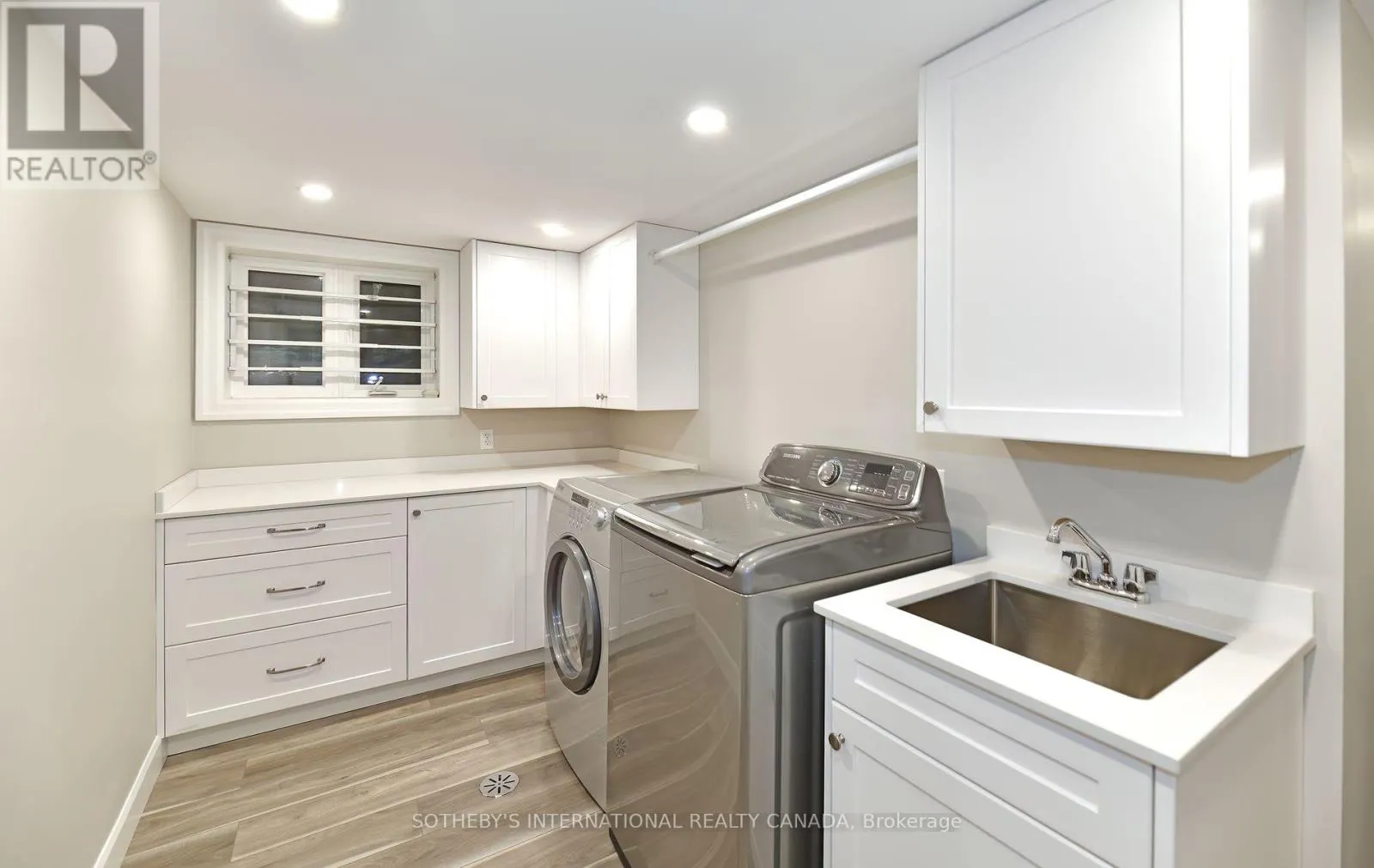 568 WINDERMERE AVENUE