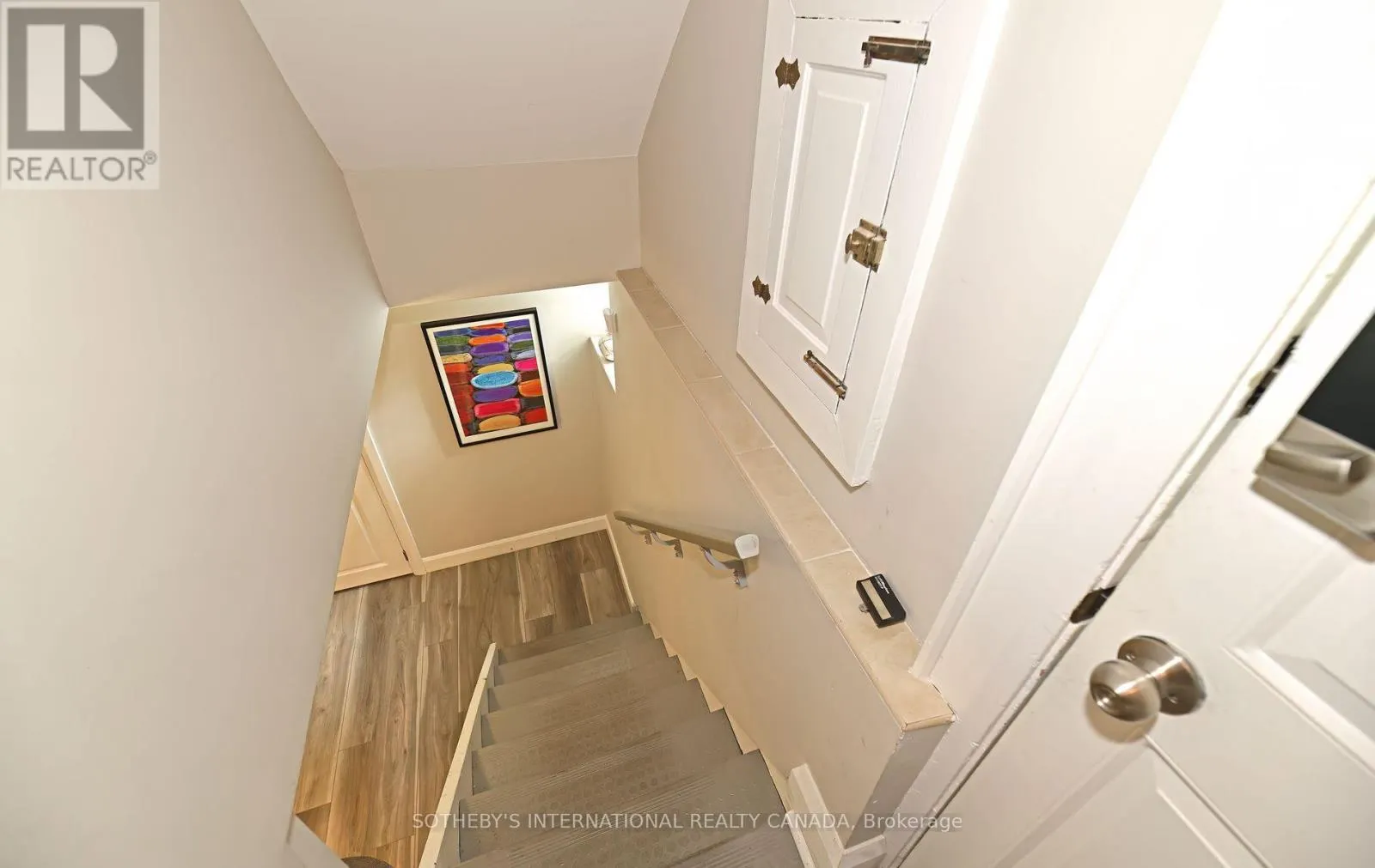568 WINDERMERE AVENUE