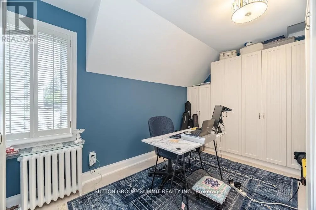 38 JOHN STREET S