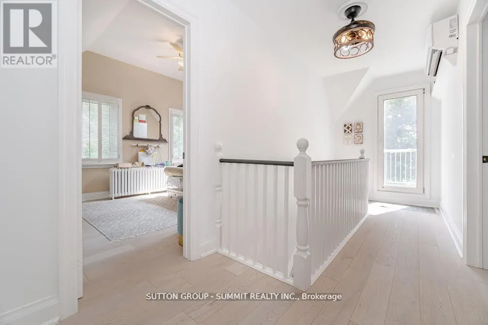 38 JOHN STREET S
