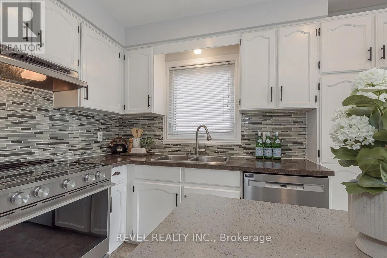336 LISA MARIE DRIVE