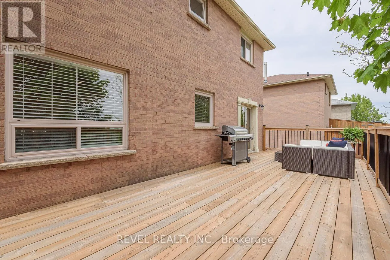 336 LISA MARIE DRIVE