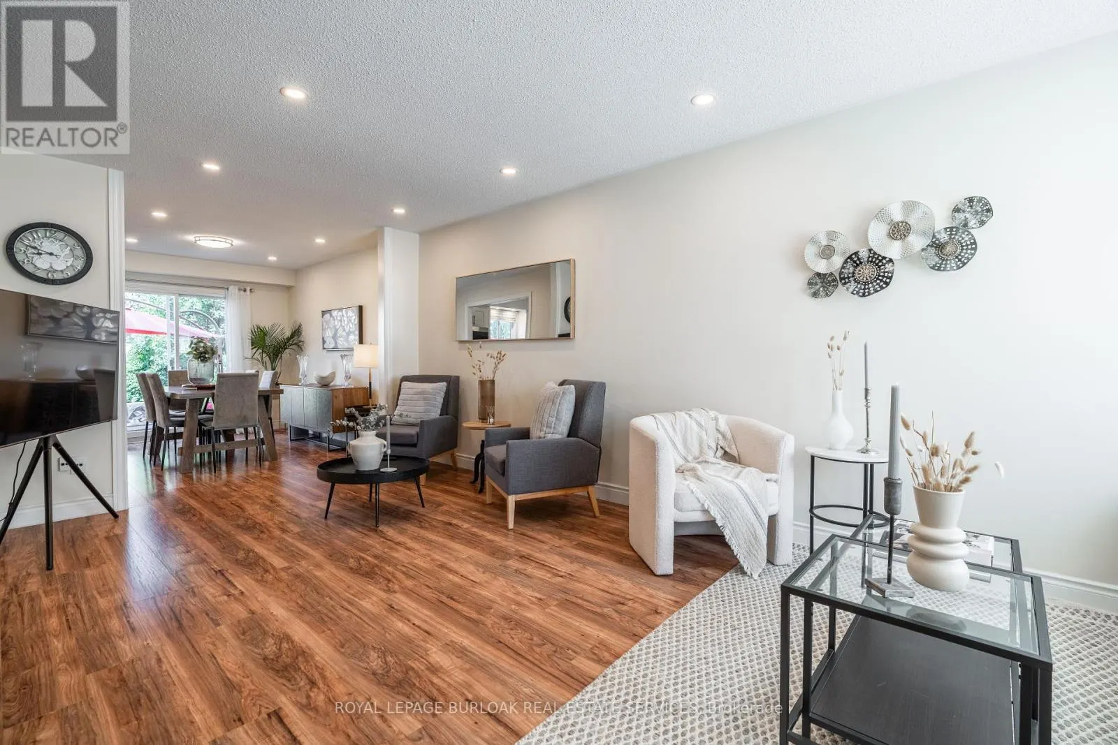 522 ROSEHEATH DRIVE