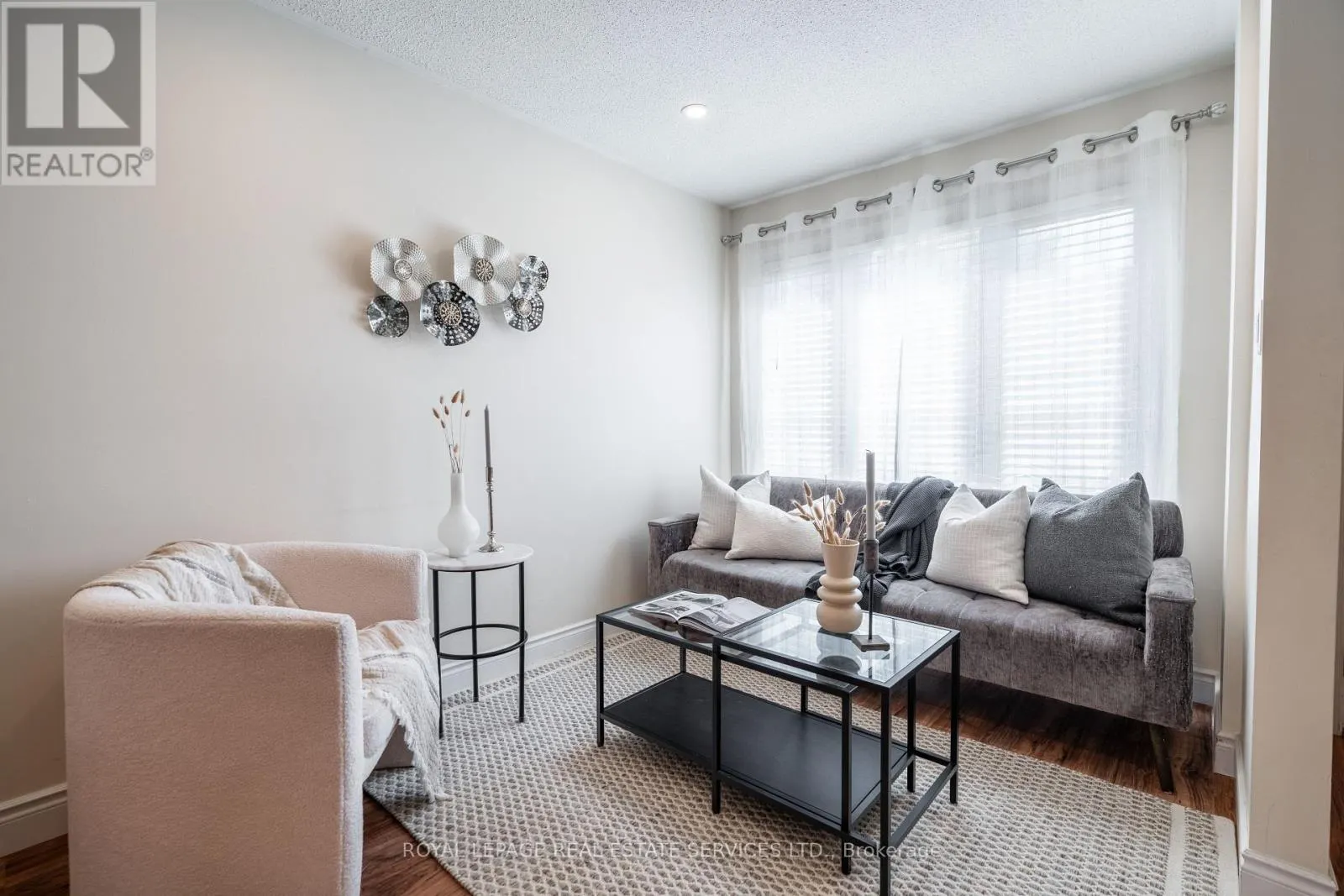 522 ROSEHEATH DRIVE