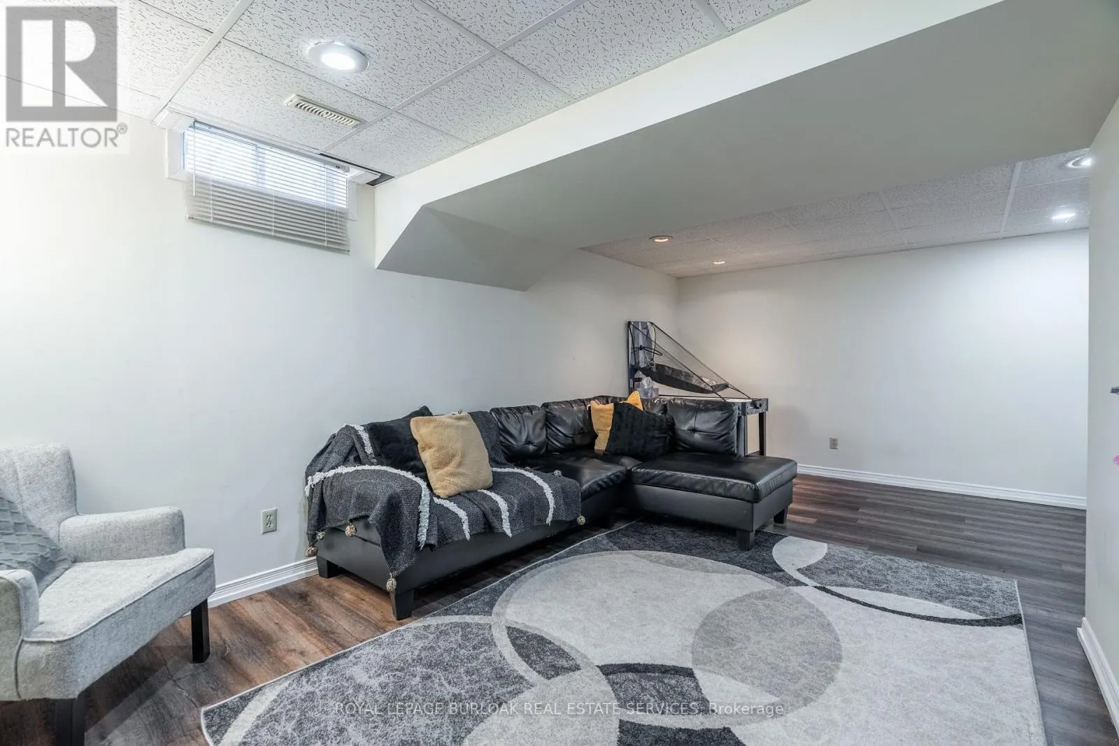 522 ROSEHEATH DRIVE
