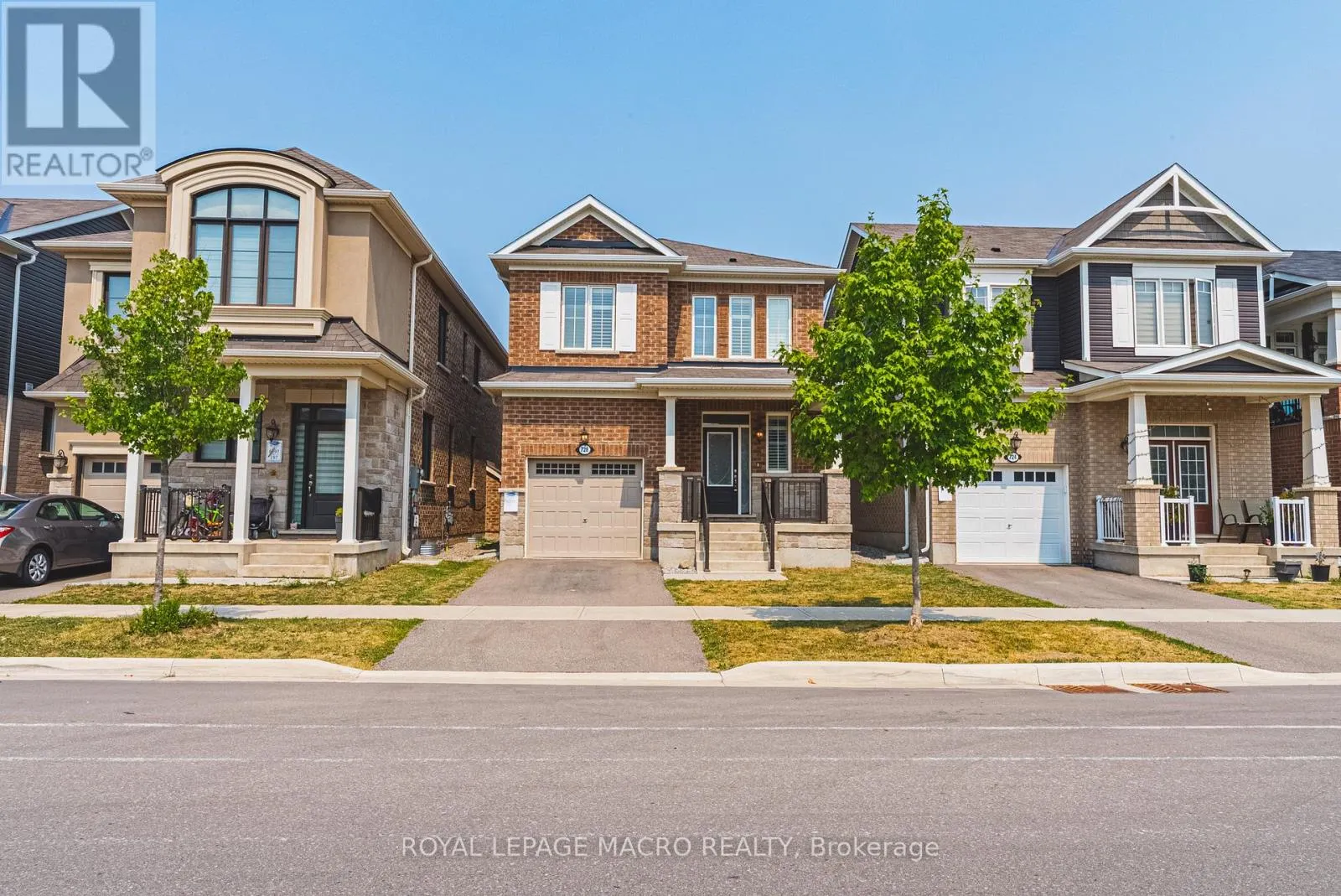 728 KENNEDY CIRCLE W