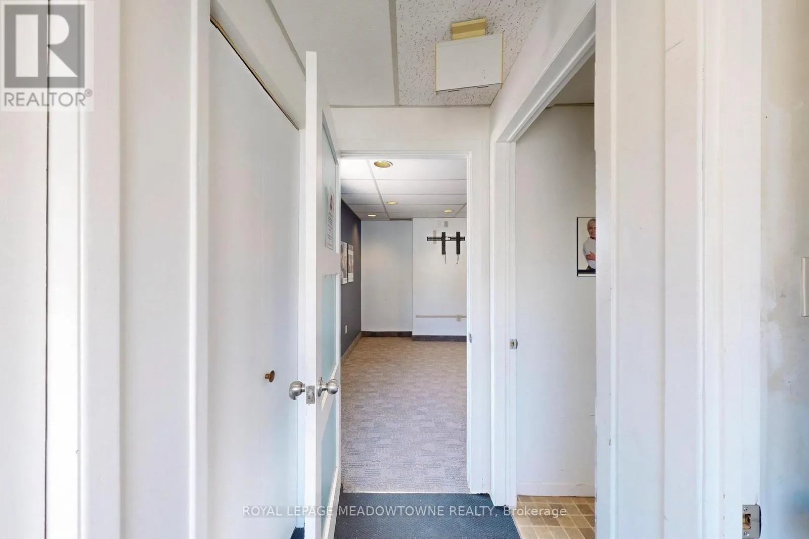 2 - 24 GUELPH STREET