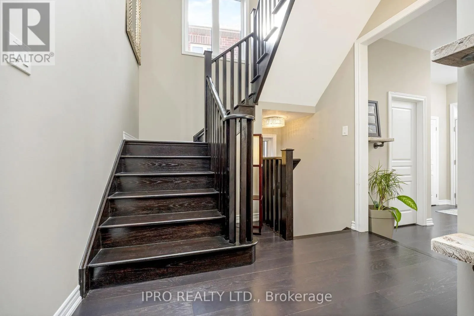 25 UPPER CANADA COURT