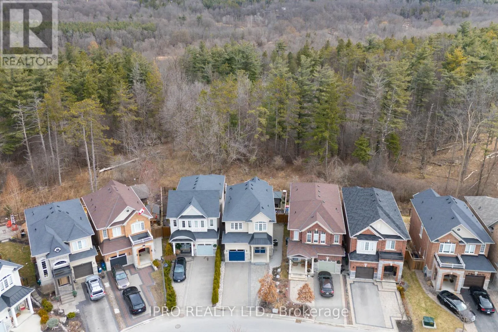 25 UPPER CANADA COURT