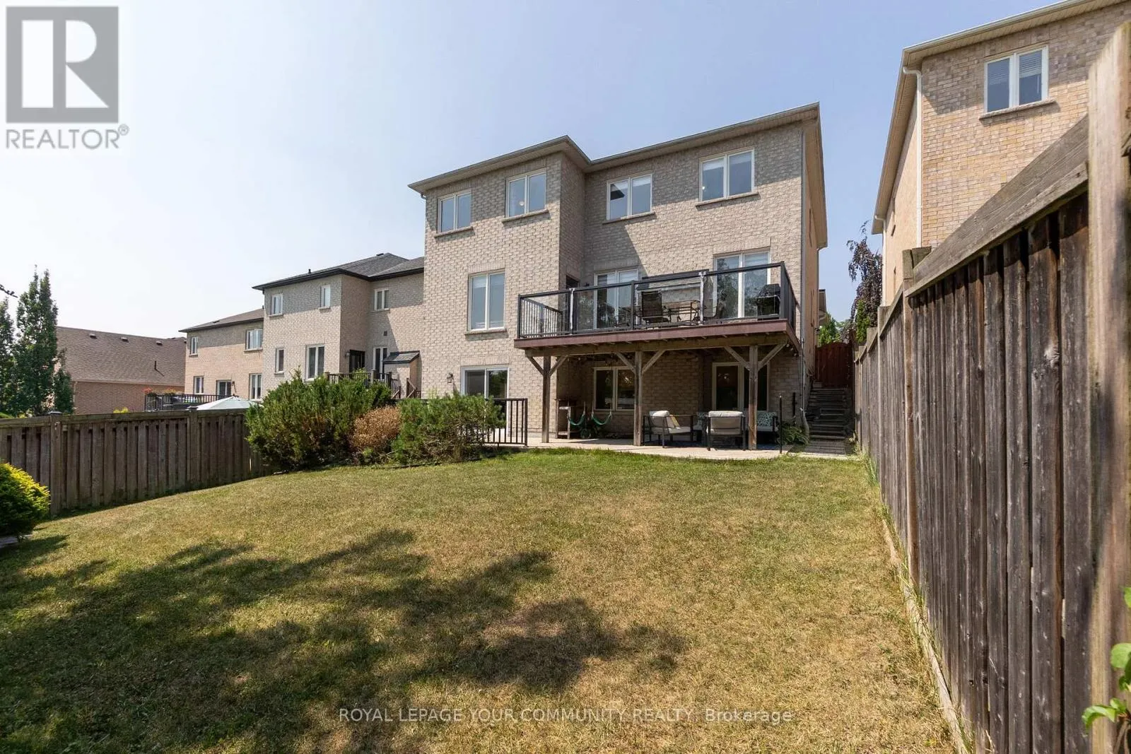 11 EVANS RIDGE