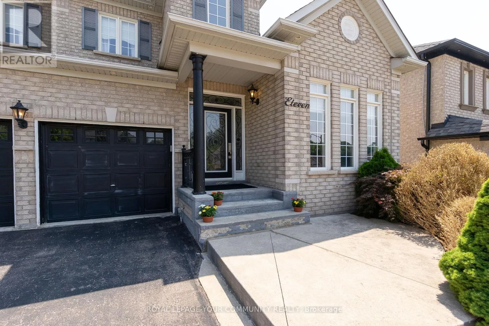 11 EVANS RIDGE