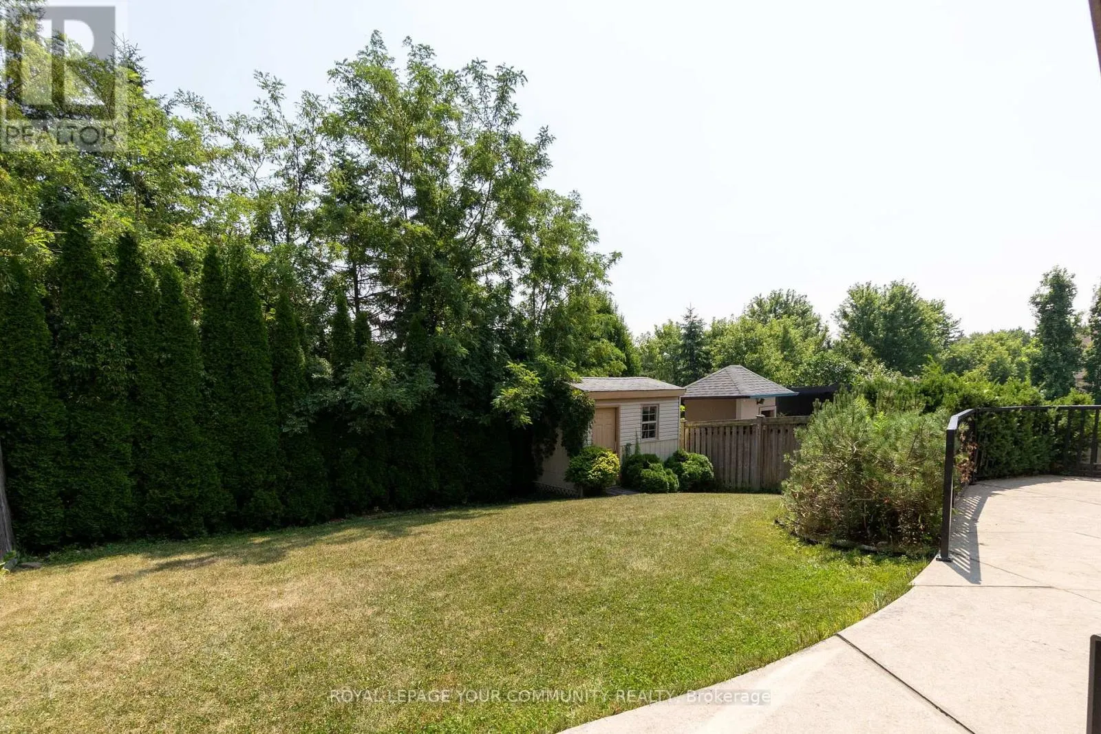11 EVANS RIDGE