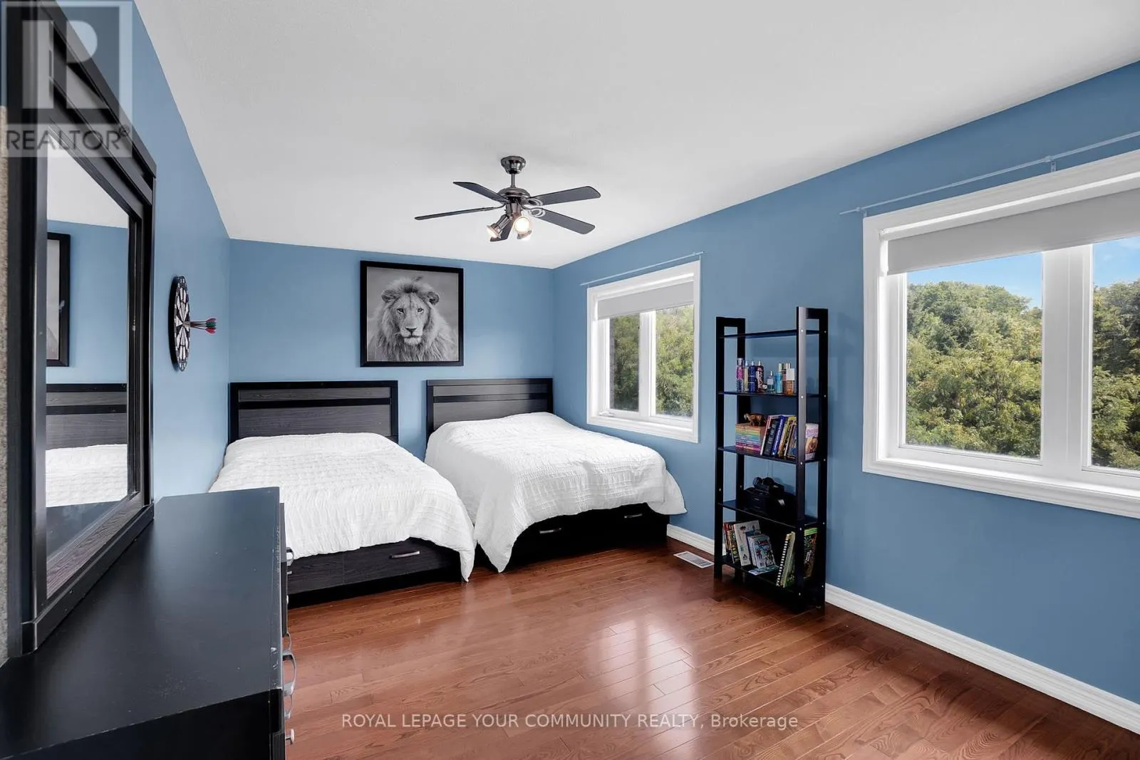 11 EVANS RIDGE