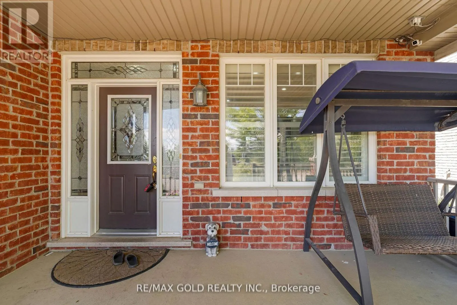 21 COTTONFIELD CIRCLE