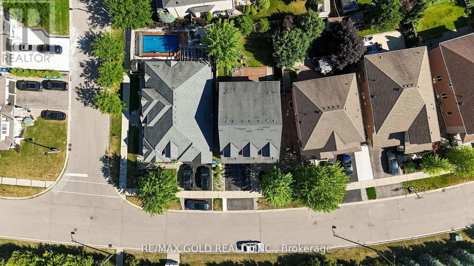 21 COTTONFIELD CIRCLE