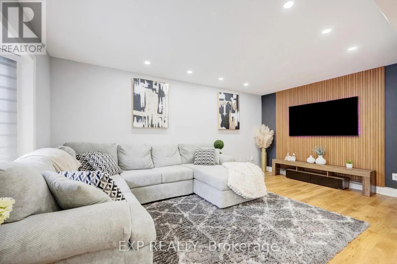 5 WATSON ROAD