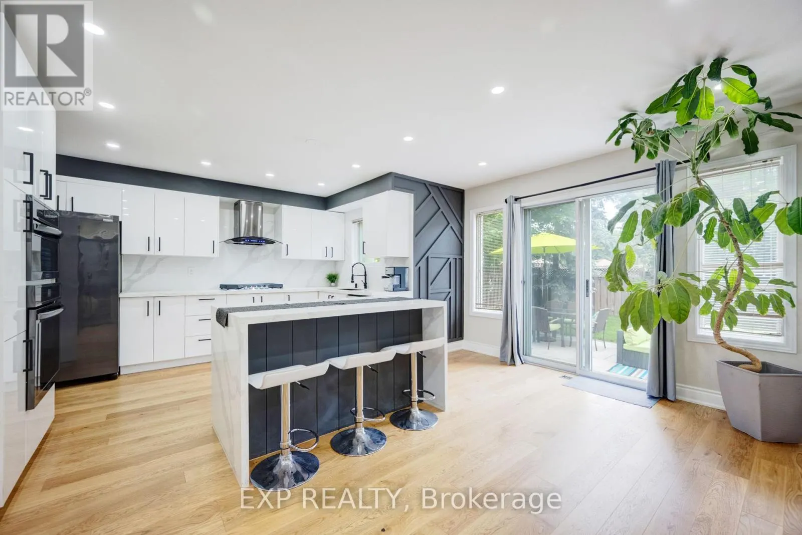 5 WATSON ROAD