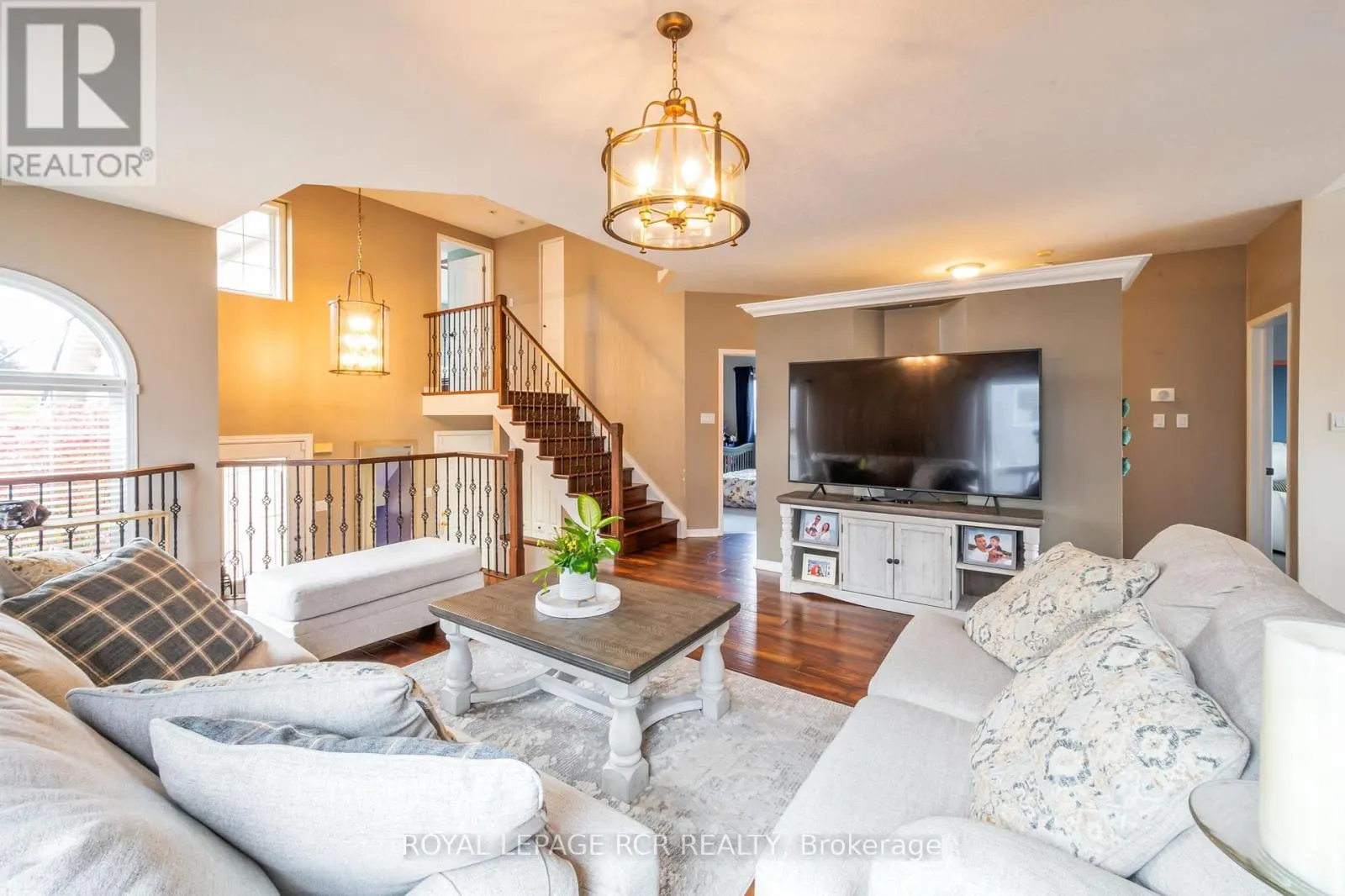 71 HUNTER ROAD