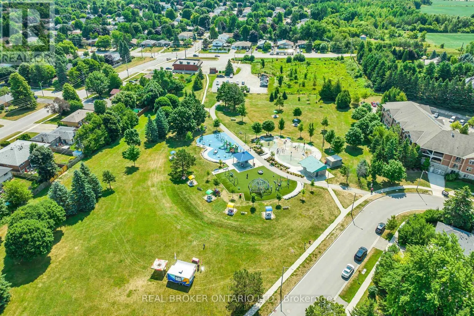 2 EDELWILD DRIVE