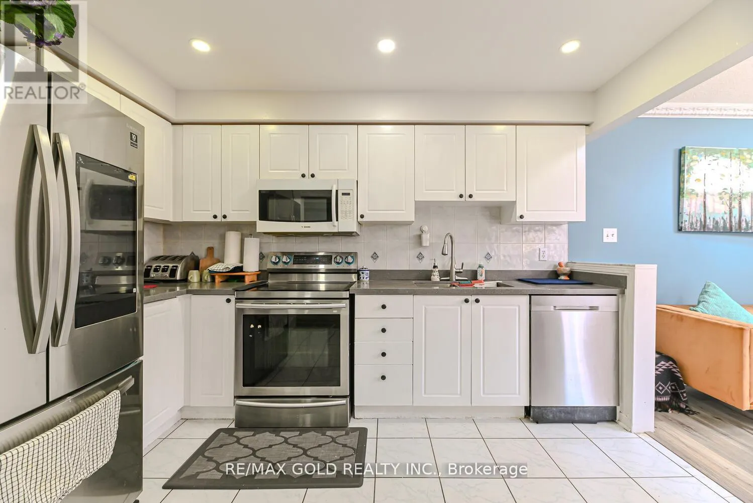 89 BLACK FOREST DRIVE