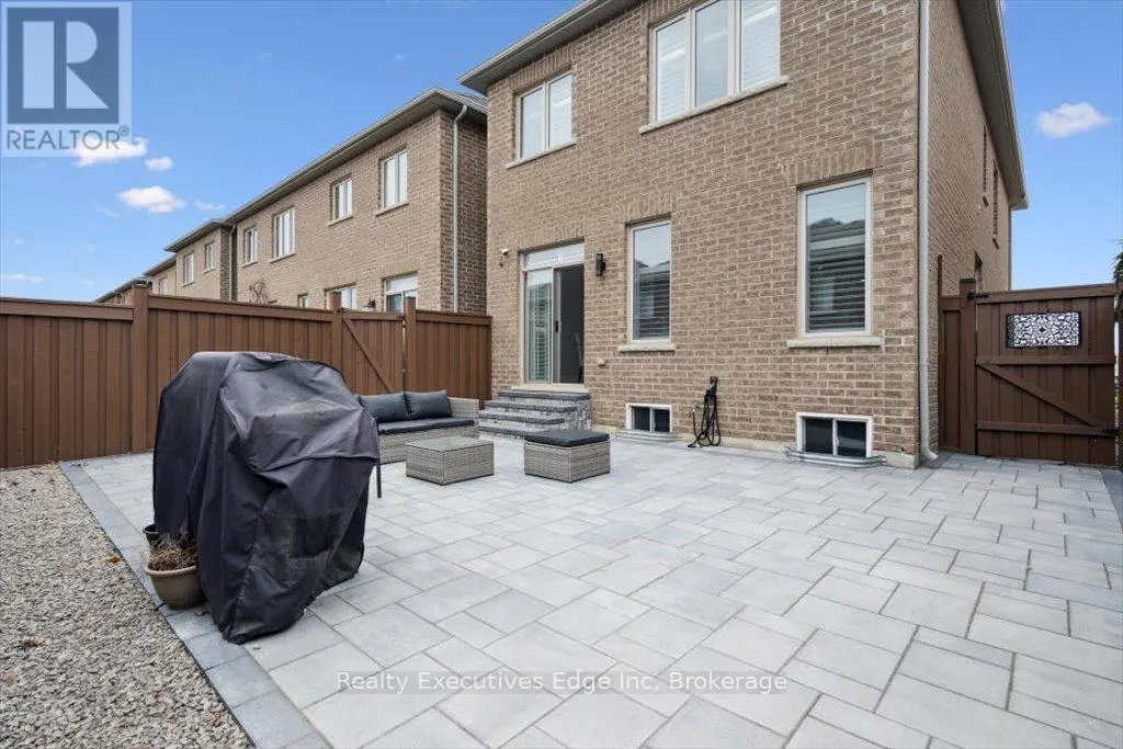 31 RAINFOREST LANE