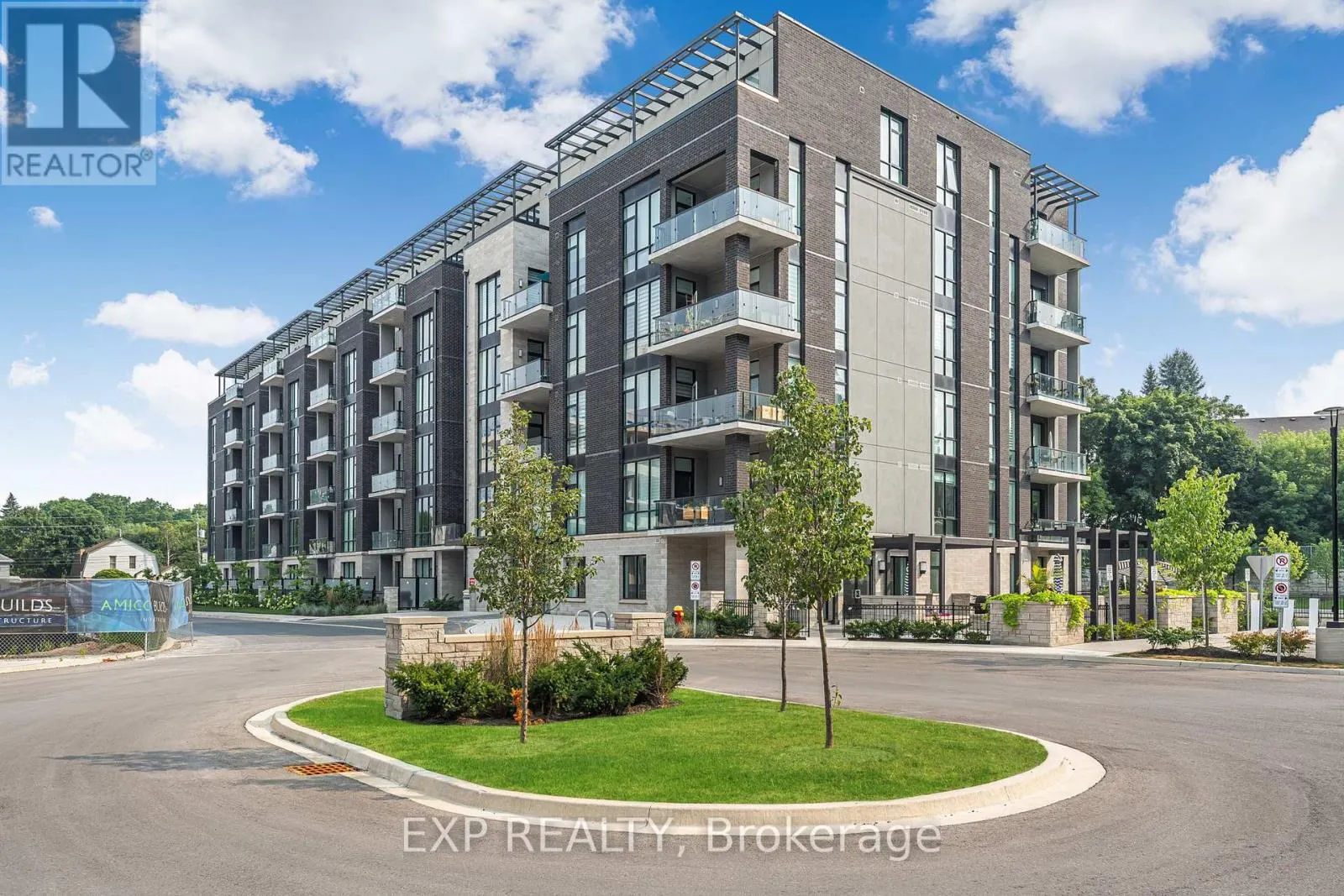 105 - 42 MILL STREET