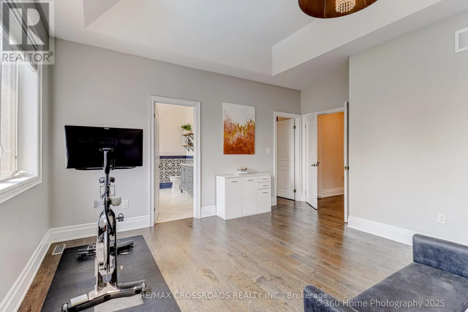 6 PRINCE MICHAEL COURT