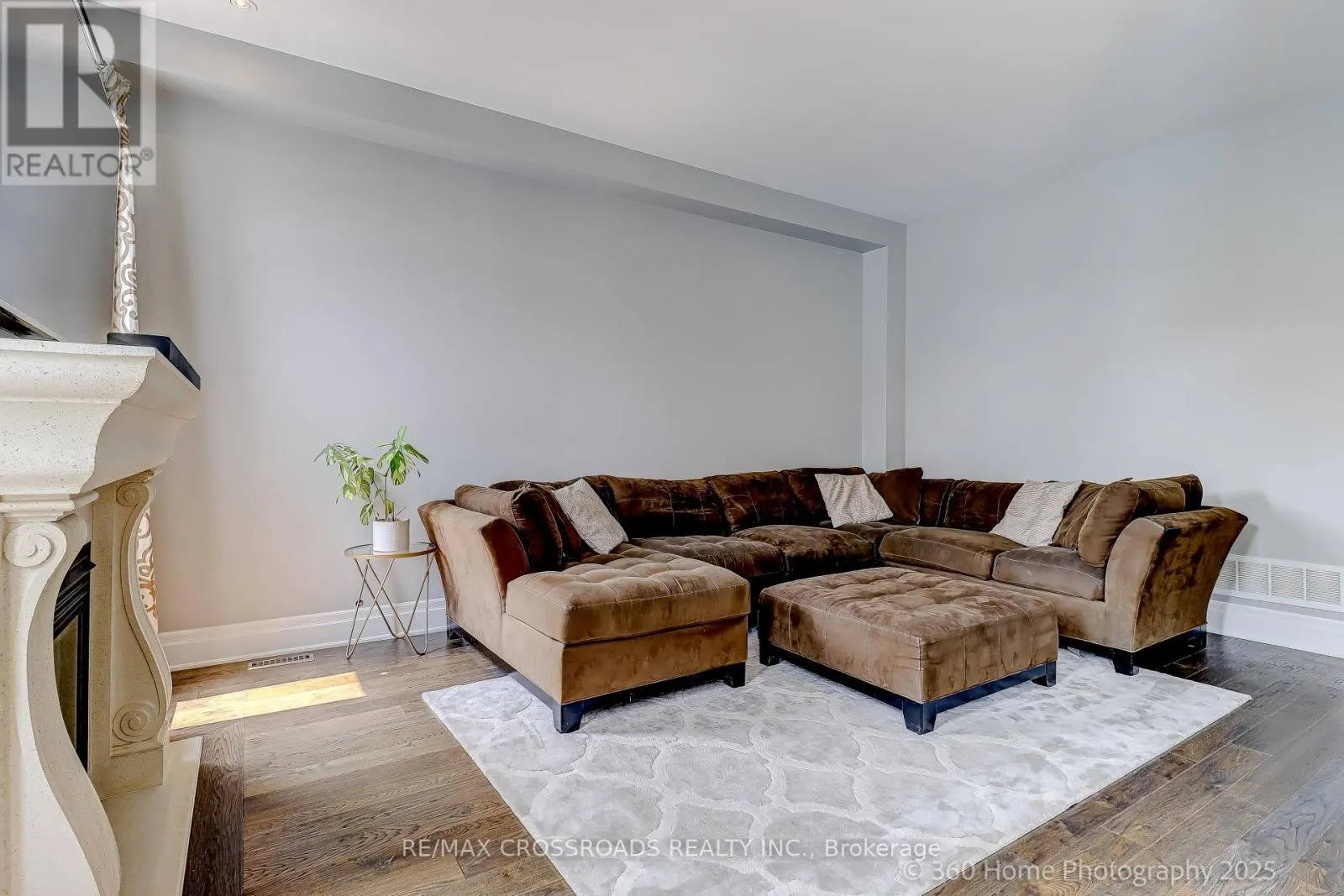 6 PRINCE MICHAEL COURT