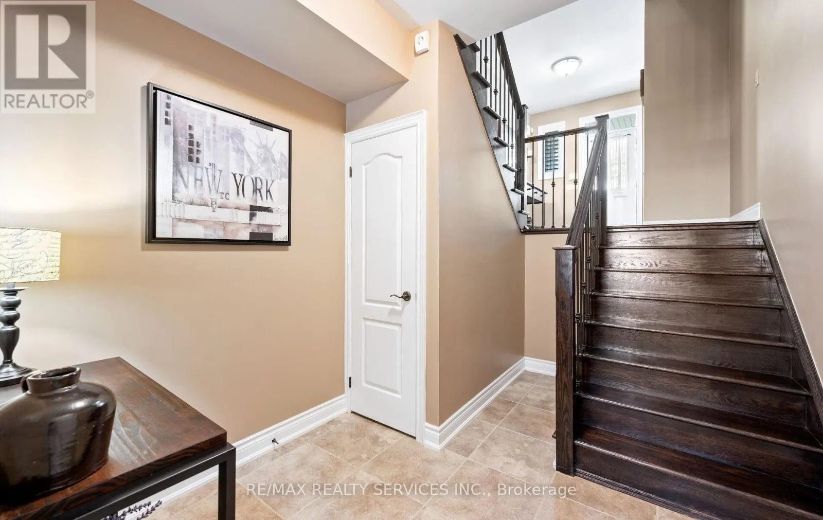 85 WATERVILLE WAY