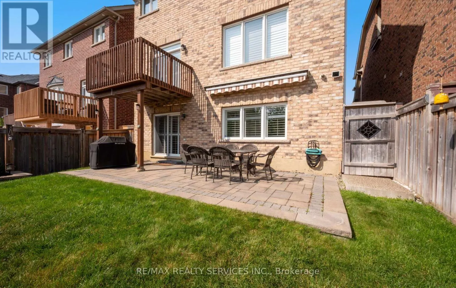 85 WATERVILLE WAY
